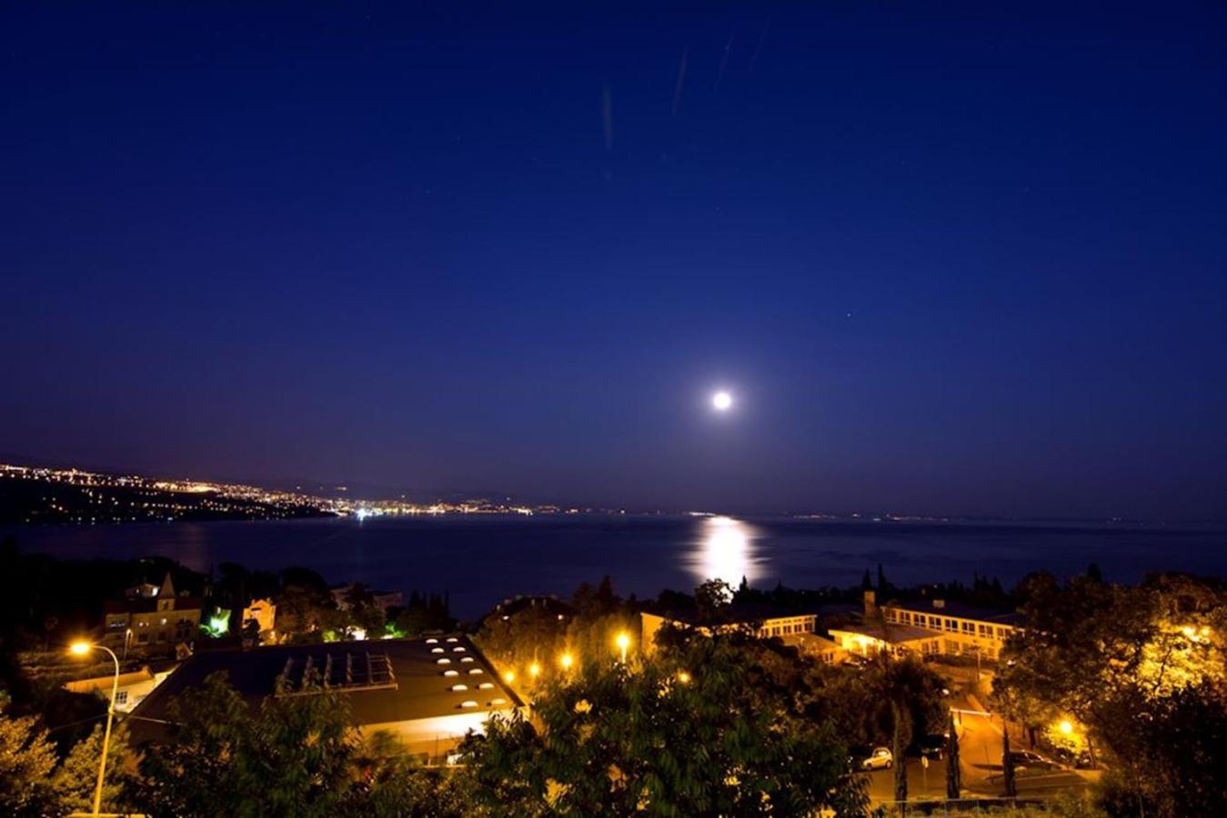 And Irma Penzión pre hostí Opatija